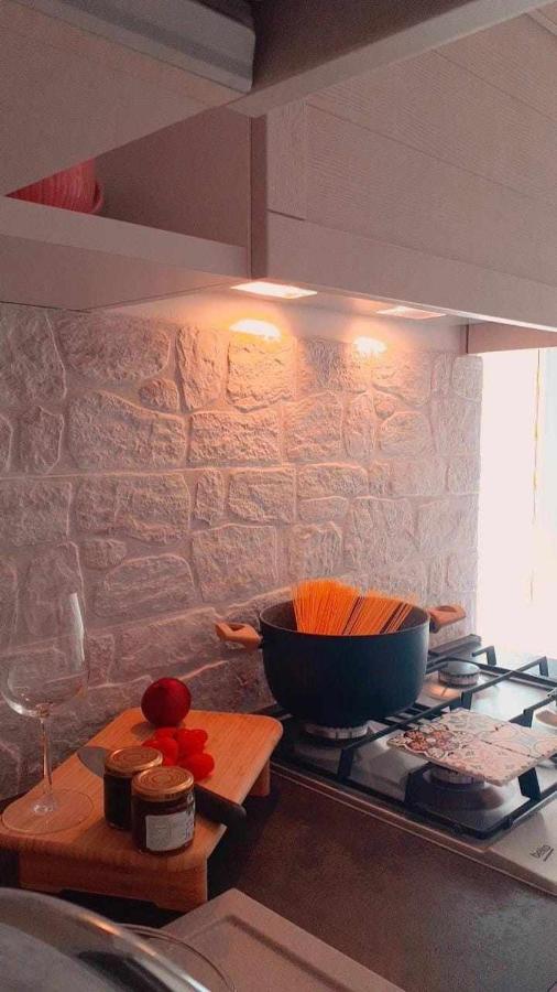 Zephir Apartments Бриндизи Екстериор снимка