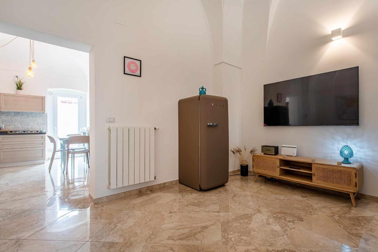 Zephir Apartments Бриндизи Екстериор снимка