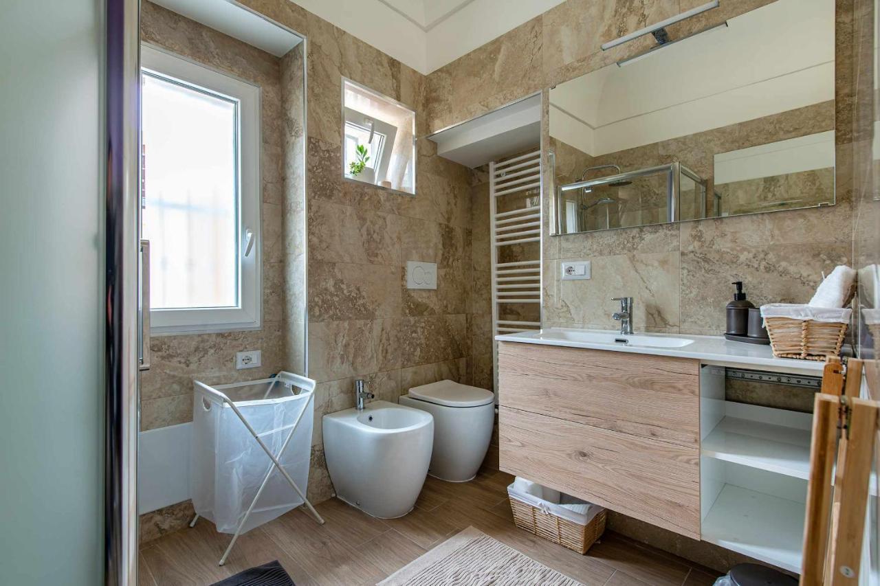 Zephir Apartments Бриндизи Екстериор снимка